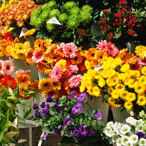 Your Guide To Different Types Of Bouquets - Flora Queen