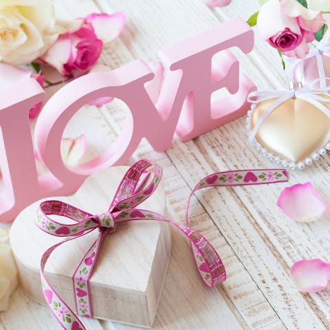 Learn the Most Beautiful Valentine’s Day Ideas to Make Your Loved One Happy - Flora Queen