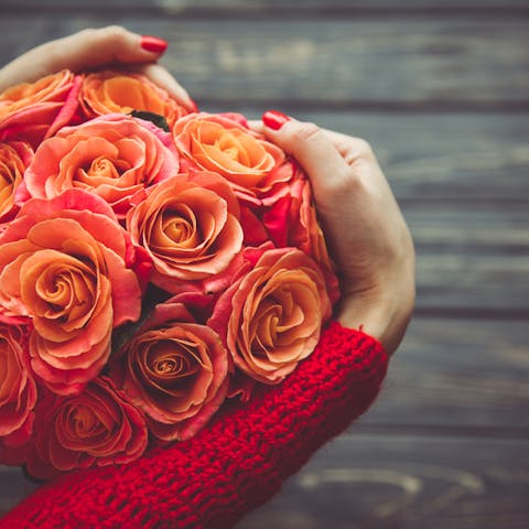 Valentine’s Day Bouquets - Flora Queen