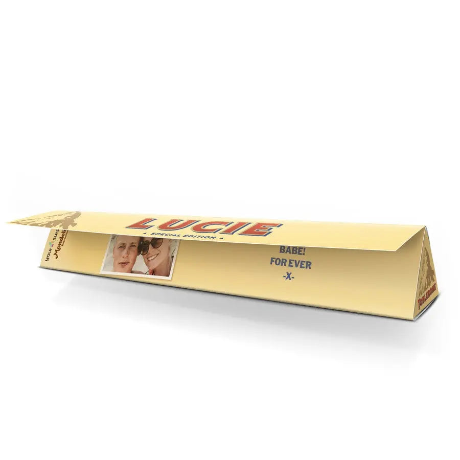 2015883eaff6d45831088ed11be65483